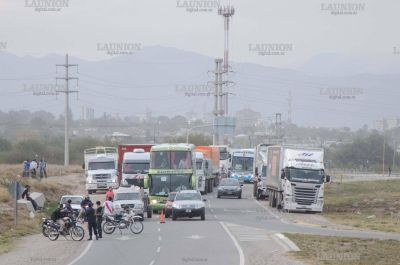 Piquete paraliz� el ingreso a la ciudad por m�s de una hora