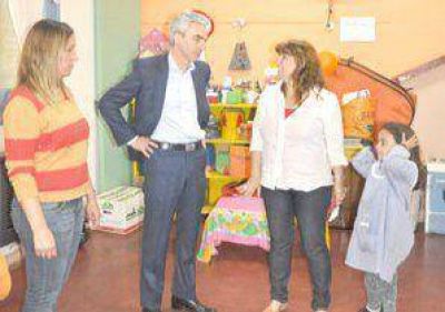 Subsidio para el Jard�n de Infantes de Saforcada