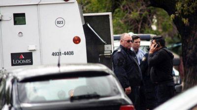 San Isidro: robaron m�s de $10 millones de un blindado