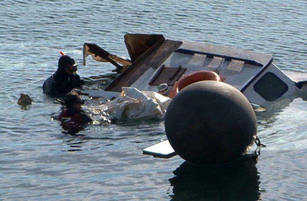 Siete muertos, entre ellos cuatro ni�os, tras otro naufragio en Grecia