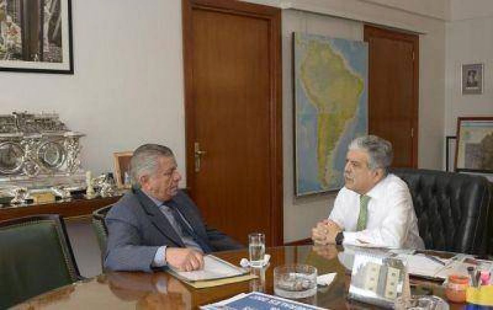 El Intendente Hugo Infante fue recibido por Julio De Vido por la segunda etapa de obra de la Av. Belgrano