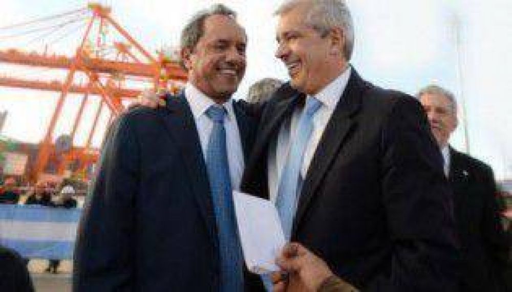 Dom�nguez promete correcciones en los �problemas estructurales�