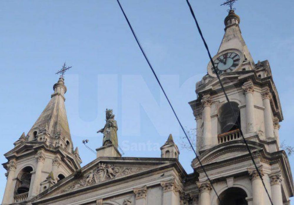 Repararn el histrico reloj de la Iglesia del Carmen y el del Puerto