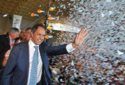 C�rdoba: Scioli convoc� al voto 