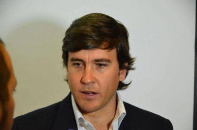 Mat�as Posadas quiere limitar la reelecci�n del cargo de Gobernador en Salta