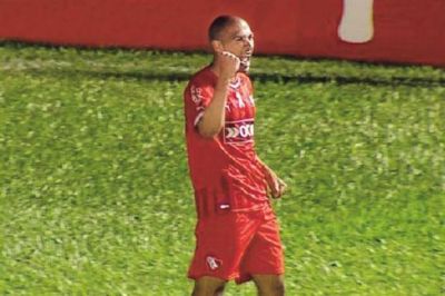 Independiente goleó 4-0 a Crucero del Norte en Misiones y se afianza en la Liguilla Pre-Libertadores