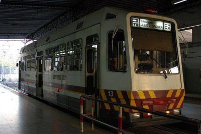 Cuestionan el estado de la l�nea E y el Premetro