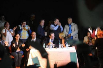 La divisi�n en el PJ se profundiz� el D�a de la Lealtad