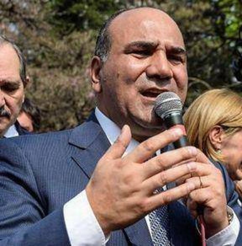 �Con Scioli hablamos de gesti�n y de las obras que necesita Tucum�n�