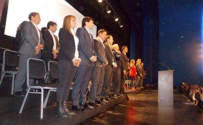 FUERTE RESPALDO A L�PEZ DE MASSA