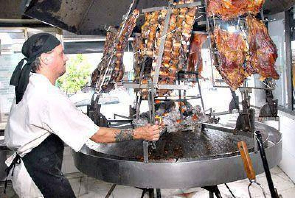 En restaurantes y parrillas habr� hoy un elevado nivel de ocupaci�n