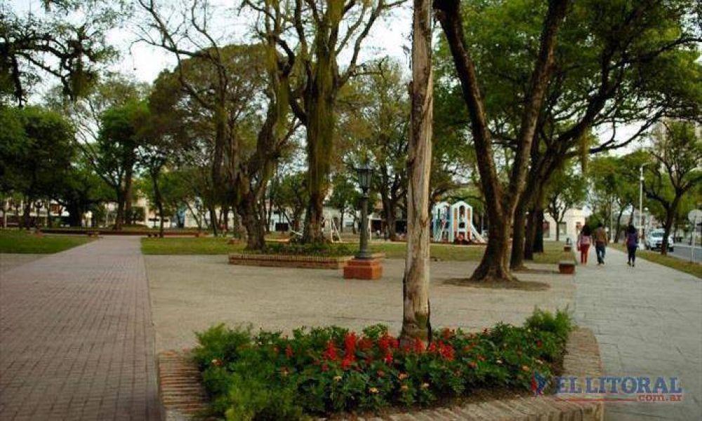 Las plazas Libertad y La Cruz ahora esperan por las obras de restauraci�n