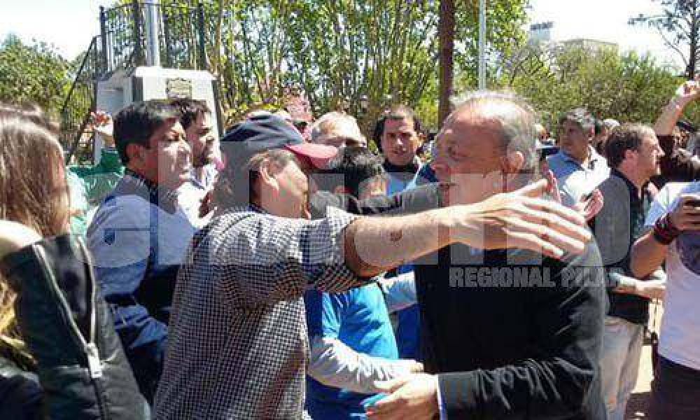 Para Z�ccaro, el domingo se definen dos modelos de Pilar