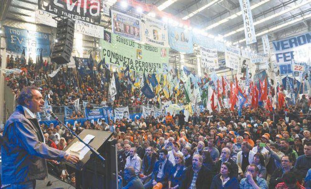 Cierres de campa�a ponen el acento en C�rdoba y el GBA