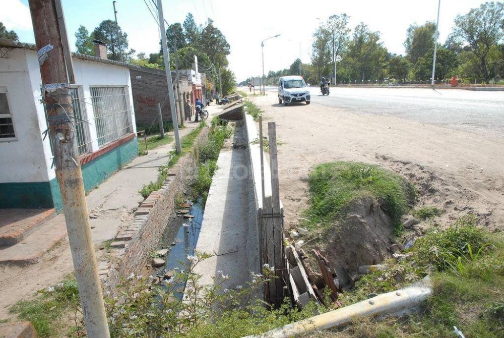 Falta mantenimiento en los desag�es de la Costa, en la previa de El Ni�o
