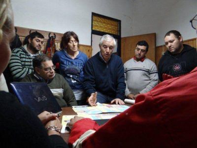 Gustavo López: “Nosotros la plataforma de gobierno la debatidos entre militantes, dirigentes y vecinos”