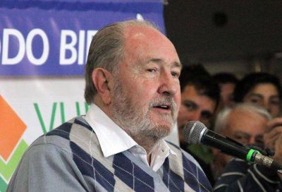Verna advierte que en el Presupuesto figura �la mitad� de la plata del Acueducto