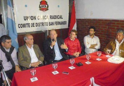 Sanz: �Scioli est� clavado en 38 puntos y no logra superar eso�