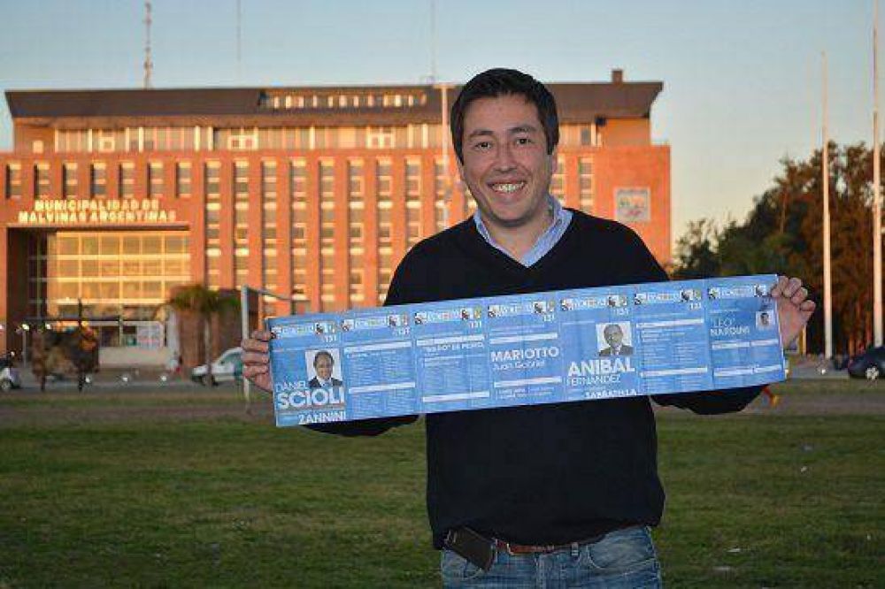 Leonardo Nardini dice liderar las encuestas en Malvinas Argentinas