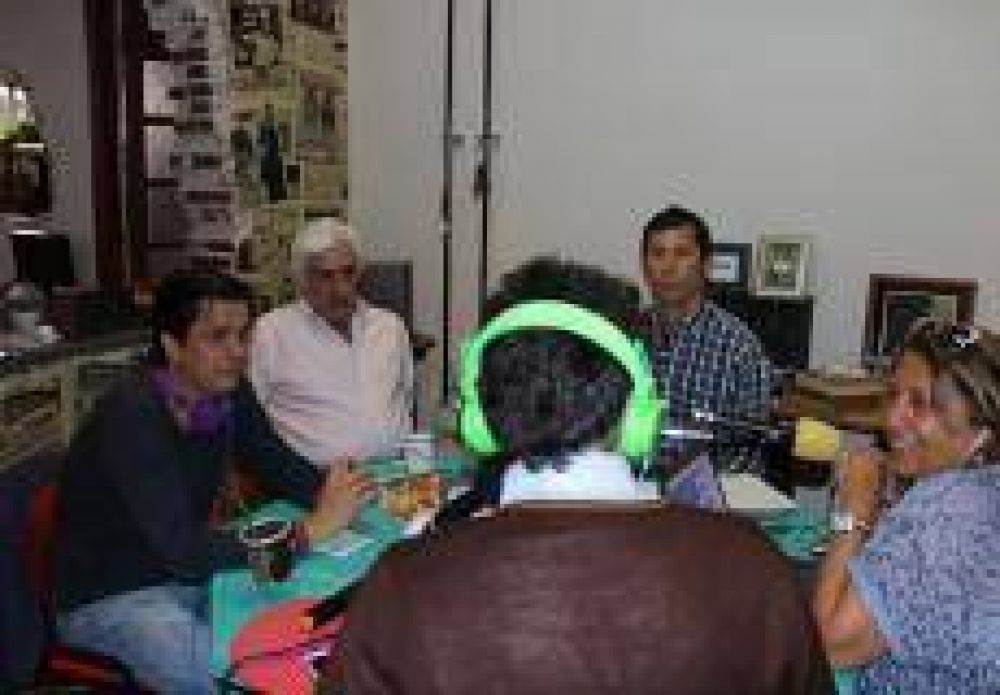 Elecciones 2015: La Opini�n y Sin Galera preguntan