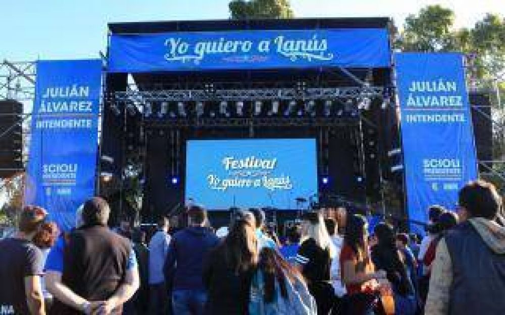 Elecciones 2015: Julin lvarez cerr su campaa en Lans