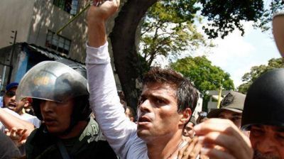 Venezuela: Leopoldo L�pez acusa al gobierno de intentar secuestrar a su hermana