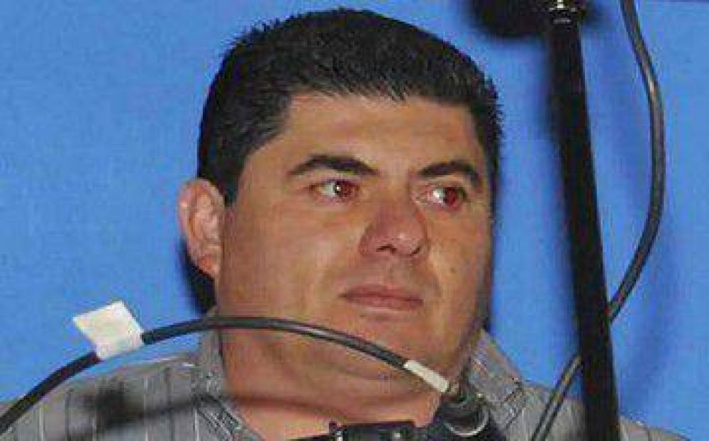 Ruiz afirm� que no renunciar� a su lugar en lista del PRO