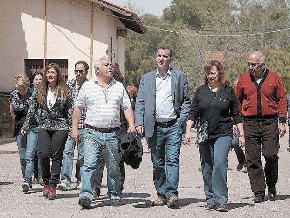 Peronismo dividido en Mendoza: Paco Prez podra dejar la presidencia