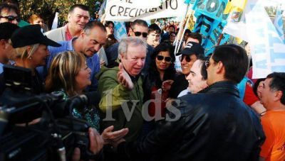 Peralta: �Ya estamos preparados para negociar con Scioli despu�s del 25 de octubre�