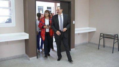 Alperovich: �La educaci�n es una de nuestras prioridades de gobierno�