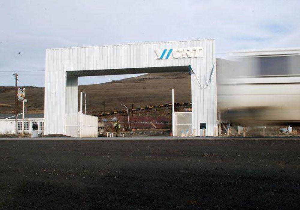 Modelo YCRT: en 3 meses 48 millones en horas extras, sueldos de m�s de 100 mil pesos y yacimiento improductivo
