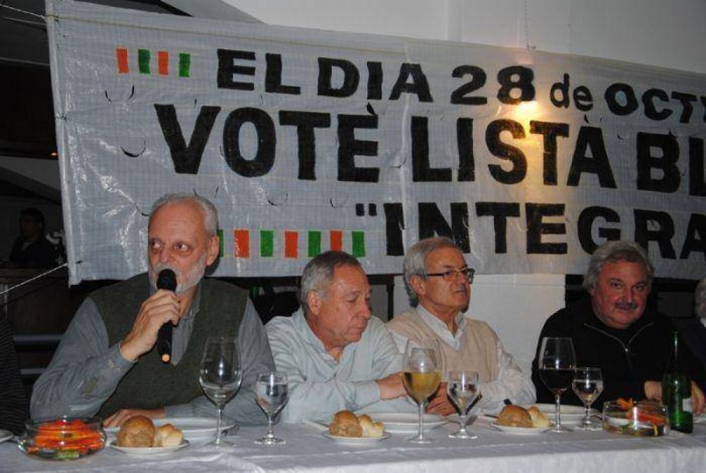Filippini: �El desaf�o es dejarles a los Ingenieros un Colegio que los contenga y les d� sentido�