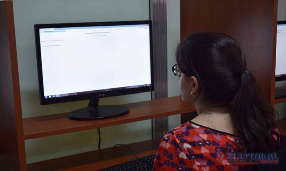 Exitosa prueba de carga de datos para los comicios