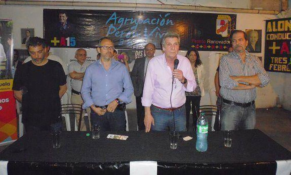 La agrupacin massista Pern Vive le dio su apoyo a Diego Valenzuela 