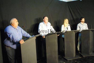 Con la presencia de los cuatro candidatos a Intendente se realizó el debate por TV.