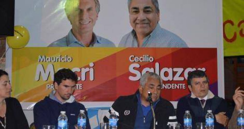 Elecciones 2015: Salazar cierra su campaa con un acto en el Cosmopolita