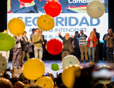 Arroyo: �No puede ser que estemos gobernados por ignorantes que fabrican polic�as�