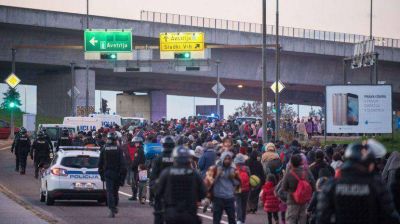 Los refugiados siguen batiendo marcas: Eslovenia recibi� a m�s de 12.600 en 24 horas
