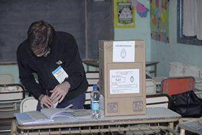 En Santa Cruz se elige gobernador y 124 cargos provinciales