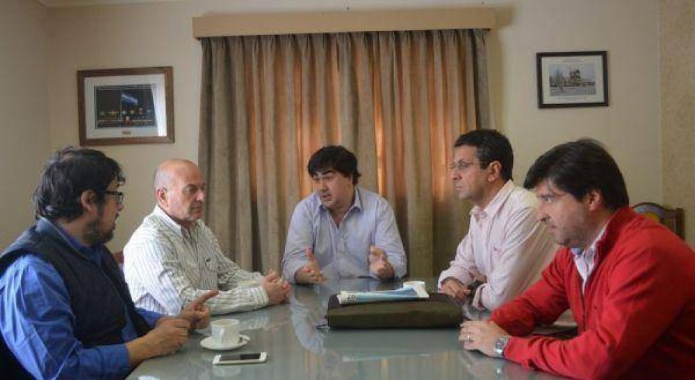 Conf�an que la pavimentaci�n de Chacra XIII se iniciar� antes de fin de a�o