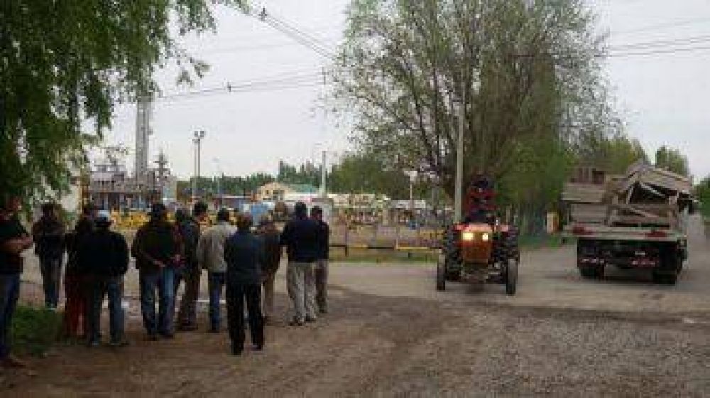 Productores podr�an endurecer medida de fuerza