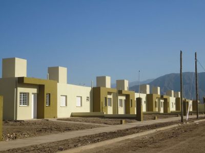 Se prev� completar la entrega de 1200 viviendas este a�o