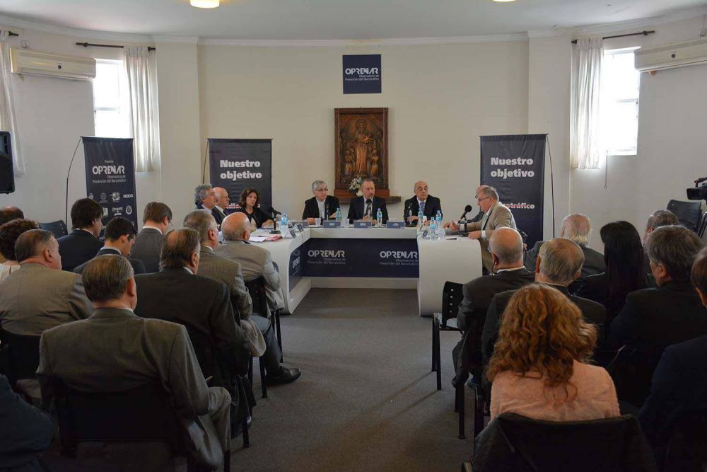Fuerte compromiso en la lucha contra el  narcotr�fico: las propuestas de OPRENAR para el nuevo Presidente