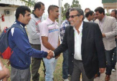 Beder Herrera inst� a votar por la f�rmula Scioli-Zannini