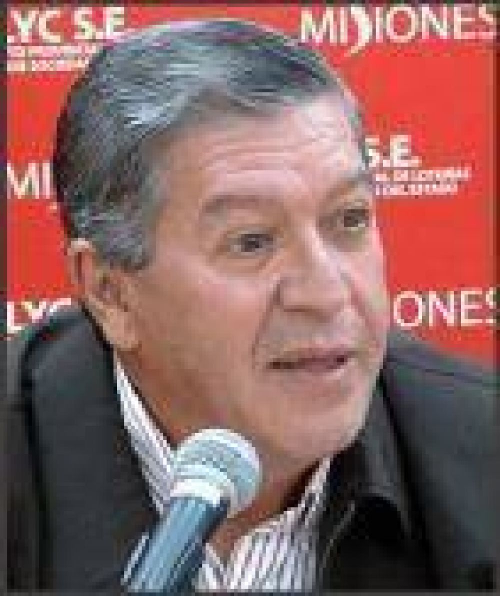 Romeo Santos no actuar en Posadas y el IPLyC demandar a la productora si no reintegra el dinero