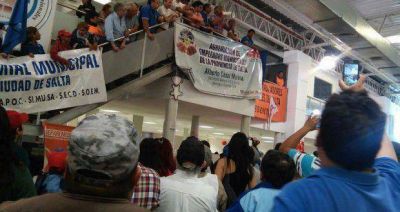 Municipales analizan iniciar un paro el lunes
