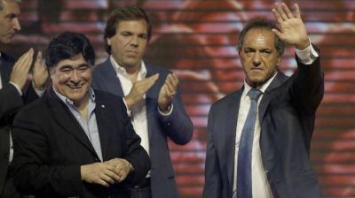 Scioli gan� en el Norte y el Sur y Macri domin� el centro