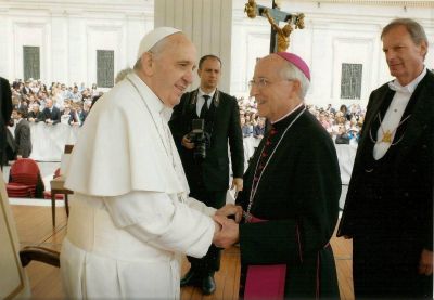 El obispo de �vila denuncia el 