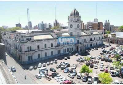 El proyecto de presupuesto prev� un d�ficit superior a los mil millones de pesos