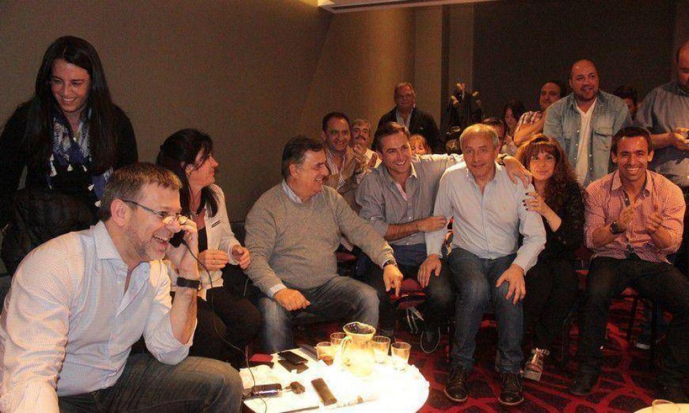El macrismo prepara nuevo desembarco en C�rdoba para una campa�a �rel�mpago�